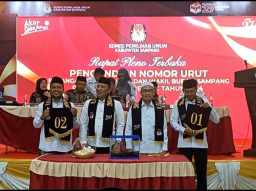 Hasil Pengundian KPU Sampang, Paslon MANDAT Nomor 1, Jimad Sakteh Nomor 2