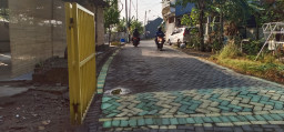 Pavingisasi Jalan Lingkungan Program Prioritas Pemdes Kembangan