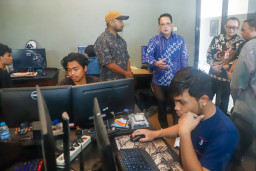 Pj Gubernur Adhy Tinjau KEK Singhasari dan Kampus King’s College London