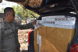 Sinergi Pemkot Surabaya dengan Bea Cukai Gagalkan Penyelundupan 1,4 Juta Batang Rokok Ilegal