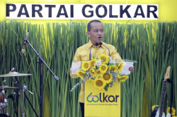 Bahlil Cerita Kursi Ketua MPR, Gerindra Klarifikasi