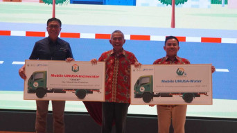 Solusi Permasalahan Air Bersih dan Sampah, Unusa Luncurkan Mobil Water Treatment dan Incinerator