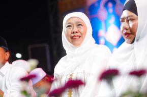 Habib Syech Apresiasi Pencapaian Khofifah Bangun Jatim di Periode Pertama