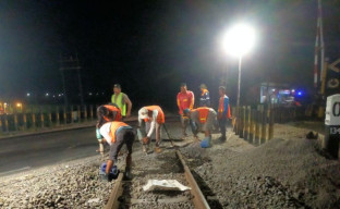 PT KAI Daop 7 Madiun Lakukan Perbaikan Geometri Wilayah Blitar