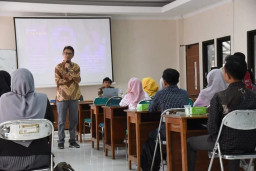 Pemkab Sidoarjo Genjot UMKM Lokal Naik Kelas Lewat Bimtek Pemanfaatan AI