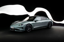 Kamera Belakang Bermasalah, Porsche Recall 183 Unit Taycan Facelift 2025