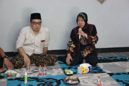 Cagub Risma Diundang Pengasuh Ponpes Darul Hikam Joresan Ponorogo