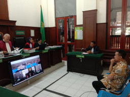 Terbukti Lakukan Perbuatan Tidak Menyenangkan, Heru Herlambang Divonis 9 Bulan