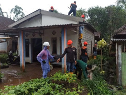 Angin Kencang Terjang 3 Rumah Warga di Malang, Tak Ada Korban Jiwa