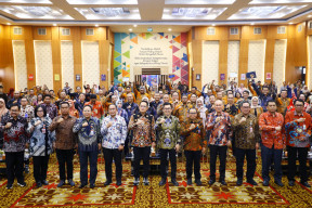 Tutup PKN II BPSDM Jatim, Pj Gubernur Adhy Apresiasi Inovasi Terbaik dan Minta Alumni Jadi _Agent Of