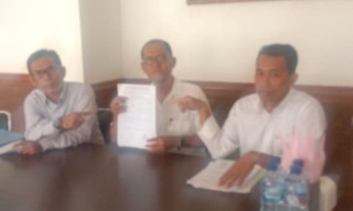 Baca juga : Yayasan Nida'ul Fitrah Rangkah Kidul Sidoarjo Akan Dipailitkan Pihak Lawan