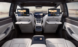 Interior Sedan Denza Z9 Tampil Mewah di Pameran Otomotif Guangzhou