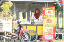 Kemenag Bangkalan Fasilitasi Sertifikat Halal Gratis hingga Akhir 2025