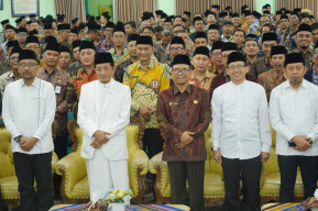 Menag Nasaruddin Umar Berikan Pembinaan ASN Kemenag Jatim