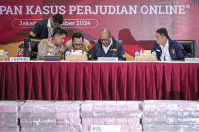 Ketua Tim Pengendalian Konten Internet di Komdigi, Kumpulkan Rp 167 M