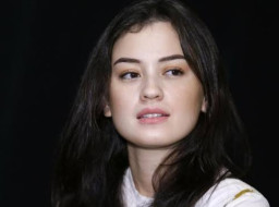 Kimberly Ryder, Puas Menjanda