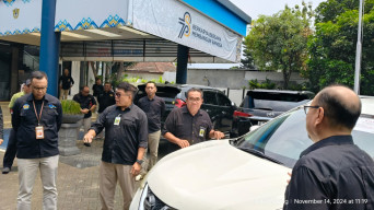 Barang Sitaan Penunggak Pajak Sebesar Rp12,99 Miliar di Lelang Secara Serentak