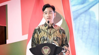 Gibran dan Jokowi, Setuju Hapus PPDB