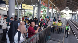 Tiket KA Periode Libur Natal & Tahun Baru 2025 Bisa Dipesan 45 Hari Sebelum Keberangkatan