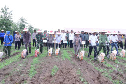 Kapolres Blitar Bersama Forkopimda Dukung Program Ketahanan Pangan