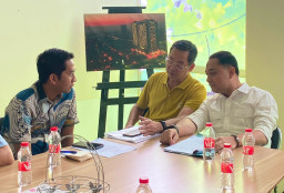 Bersama Wali Kota Surabaya, Komisi C DPRD Surabaya Sidak Apartemen Bale Hinggil