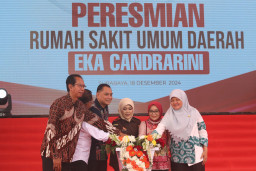 Baca juga : Kejati Jatim Komitmen Transparansi dan Akuntabilitas Kawal Proyek Strategis RSUD Eka Candrarini