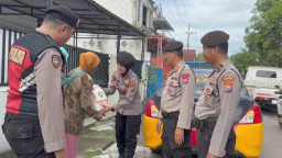 Polres Lamongan Salurkan Bantuan Lewat Padi Amal