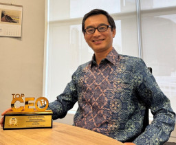 Pimpinan Danamon, MUFG Bank Kantor Cabang Jakarta, dan Adira Finance Raih Penghargaan Bergengsi