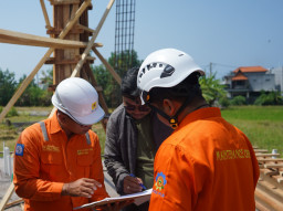 Kenalkan Petugas Garda Terdepan, PLN Tingkatkan Pengawasan Jaringan Transmisi Jelang Nataru