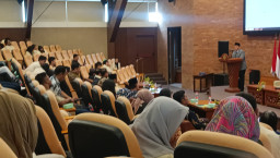 Gelar Kuliah Umum di UWKS, Bambang Haryo Ajak Mahasiswa Tidak Apatis Terhadap Politik