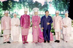 Menko Zulhas, Ambil Menantu Eks Terpidana Korupsi