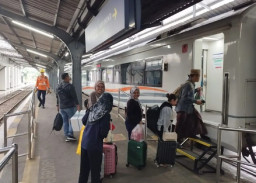 Libur Nataru, Penjualan Tiket KAI Daop 9 Jember Tembus 68 Persen