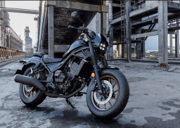 Dibanderol Rp 70 Jutaan, Honda Rebel 250 E-Clutch Resmi Meluncur