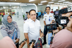 Pj Gubernur Jatim Gandeng Kementerian Komdigi dan Pihak Berwenang untuk Penertiban Koin Jagat