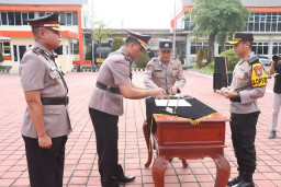 Mutasi Polres Gresik, Kapolsek Kebomas dan Kabagops Diganti