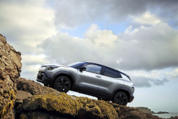 Suzuki Luncurkan Mobil Listrik ‘VITARA’ di Tanah Air Tahun Depan