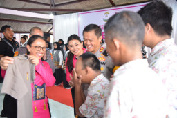 Istri Kapolri Kunjungi Sekolah Inklusif SLB Kemala Bhayangkari 2 Binaan Polres Gresik