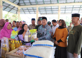 Pasar Ramadhan di Jombang, 300 Karton MinyaKita Habis Diserbu Ratusan Warga