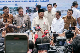 Prabowo, Ungkap 2 Menterinya Bermain Saham