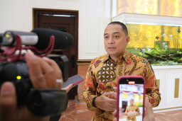 Pemkot Surabaya Raih Penghargaan Tertinggi Capaian Indeks Pencegahan Korupsi Daerah