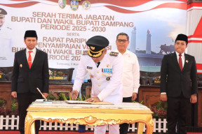 DPRD Sampang Gelar Rapat Paripurna dan Sertijab Bupati dan Wakil Bupati