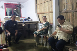 Prabowo Berbuka Puasa Hanya Teguk Air Putih