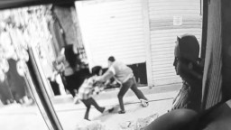 Baca juga : Wanita Muda, Ditikam Mantan Pacarnya di Mal