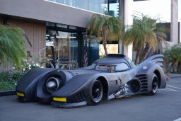 Siap Dilelang, Batmobile Ikonis ‘Film Batman 1989’ Dibanderol Mulai Rp 3,7 M