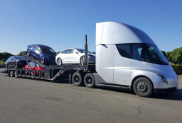 Akhirnya! Tesla Mengaspal di Arab Saudi, Suhu Panas Ekstrem Jadi Tantangan Utama