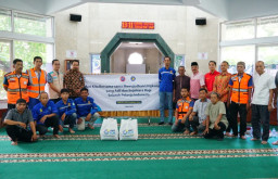 Sinergi Dengan Serikat Pekerja, PLN Semarakkan Hari Buruh dengan Aksi Sosial