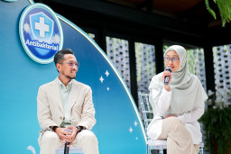 Parenty Pants Ekstra Serap Hadir Mendukung Senior Tetap Aktif dalam Keseharian