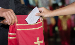 Baca juga : Perdebatan Persepuluhan