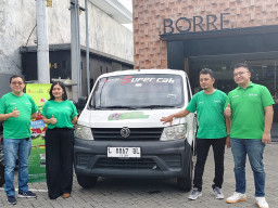 Mobil Pick-Up DFSK Super Cab: Senjata Rahasia UMKM Surabaya Raup Keuntungan