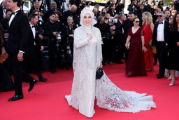 Syahrini Ngaku Dapat Penghargaan, UNESCO Bantah